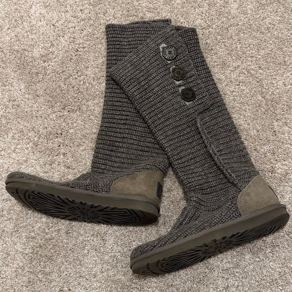 Y2K Vintage UGG Cardy Tall Knit Boots | Gray | Size 9